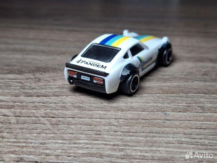 Hot Wheels Premium Custom Datsun 240z Pandem