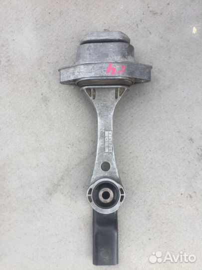 Подушка кпп volkswagen golf 4