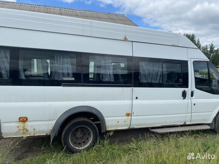 В разборе Ford Transit 2.4 TDCi 115 л.с