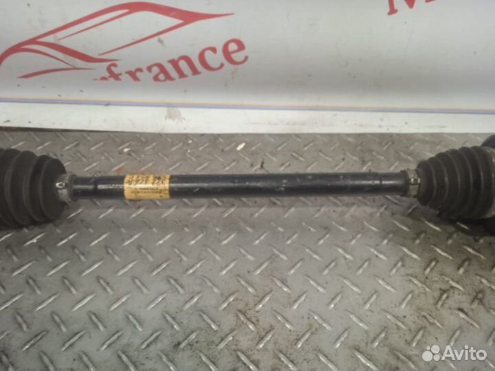 Привод задний правый Mercedes-Benz R-Class R251