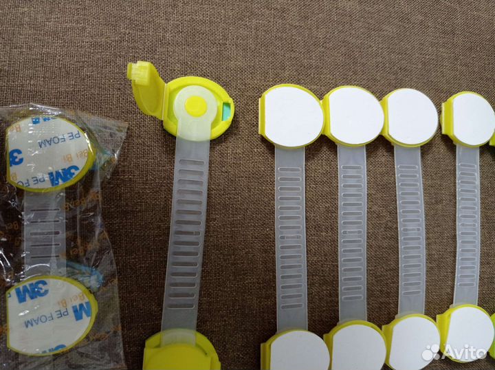 Детская защита на дверки, ящики