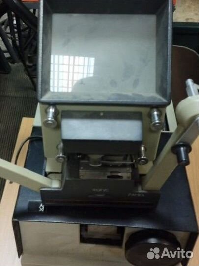 Киномонтажный аппарат