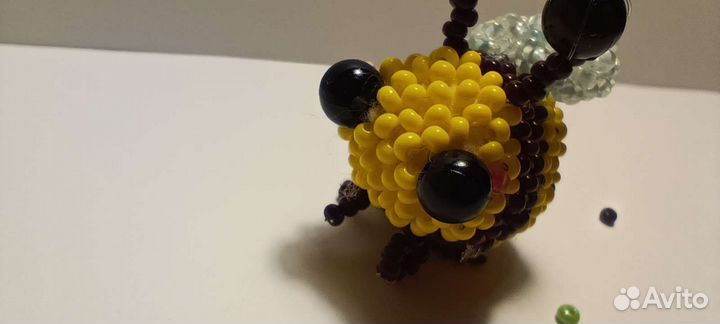Амигуруми из бисера пчëлка, бисер, gamma
