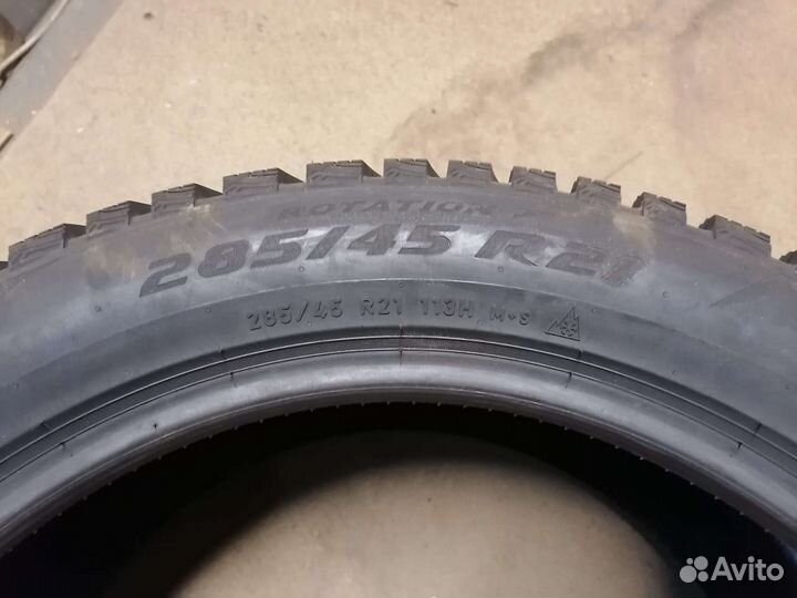 Pirelli Scorpion Ice Zero 2 285/45 R21