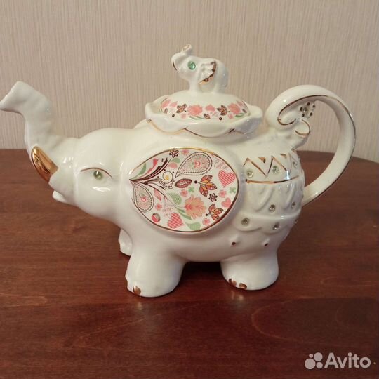 Чайник заварочный фарфор