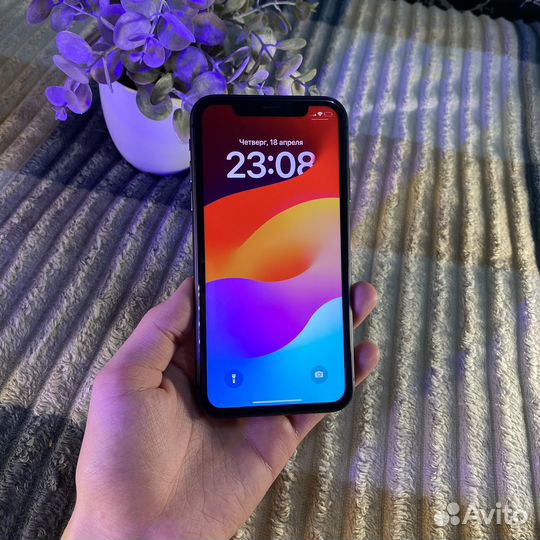 iPhone 11, 64 ГБ