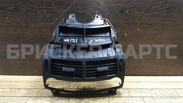 Дефлектор воздушный Мерседес-Бенц E W211