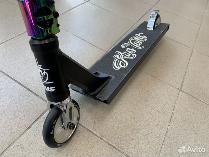 Трюковой самокат 420 Kms