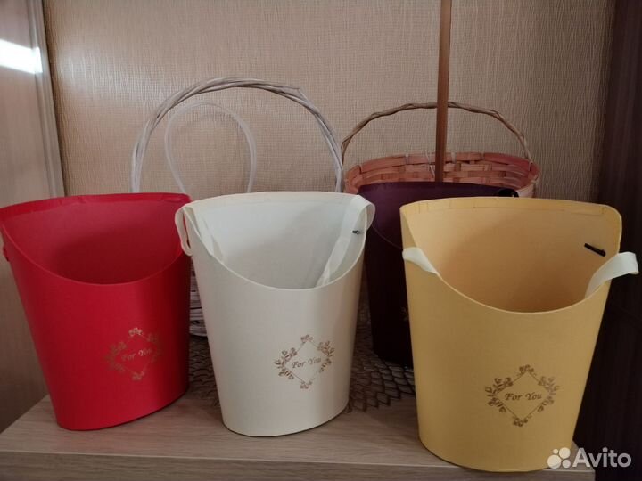 Корзины и коробки для цветов