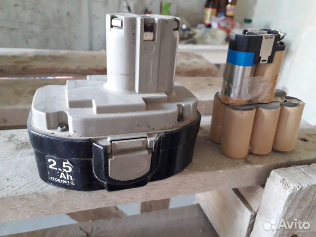 Макита аккумулятор 14. Аккумулятор для шуруповерта макита 12. Аккумулятор для шуруповерта кельнер kcd 12m. Аккумулятор макита 6271d li ion. Аккумулятор для шуруповерта макита 12.