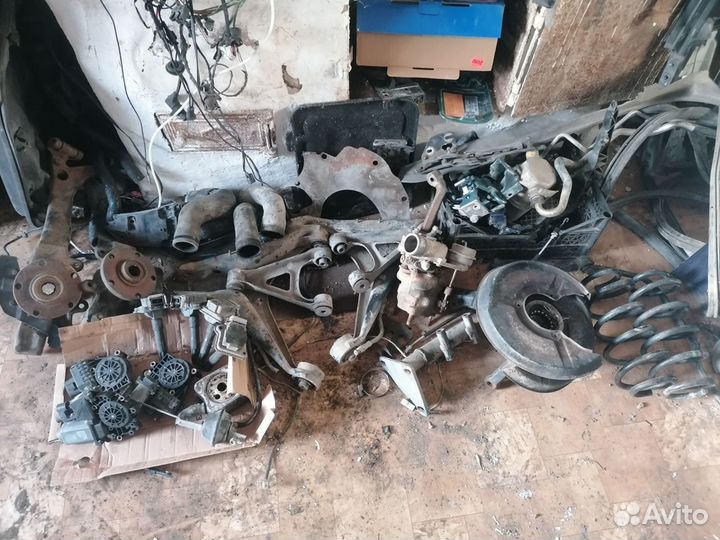 Запчасти на audi a4b5