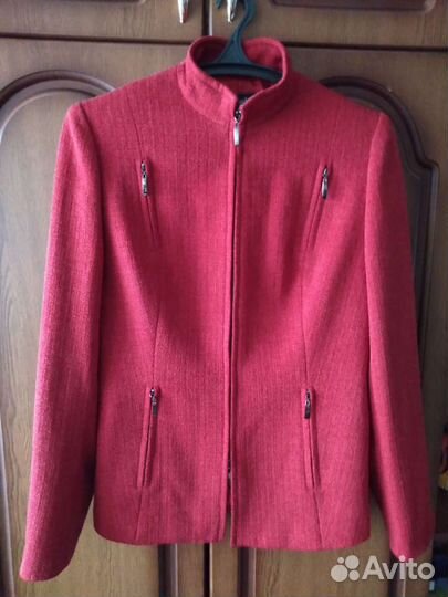 Женская верхняя одежда