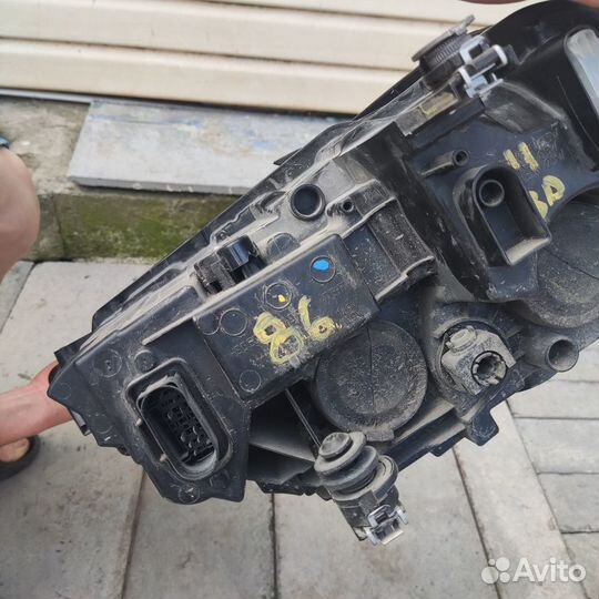 Фара volkswagen jetta 7