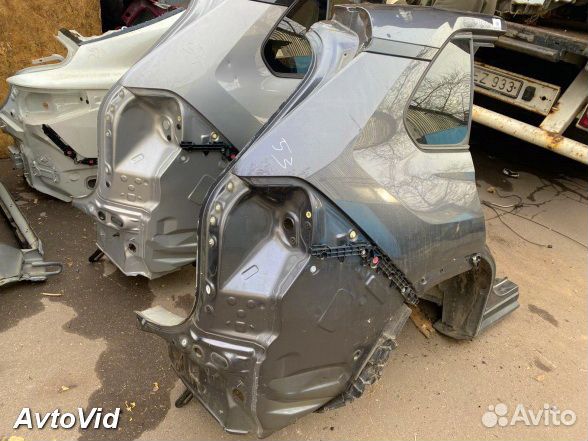 Заднее правое крыло Toyota Rav-4 50 2018-2022