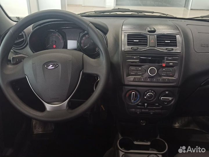 LADA Granta 1.6 МТ, 2023