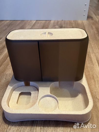 Автоматическая кормушка поилка для кошек и собак