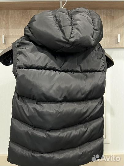 Жилетка женская moncler