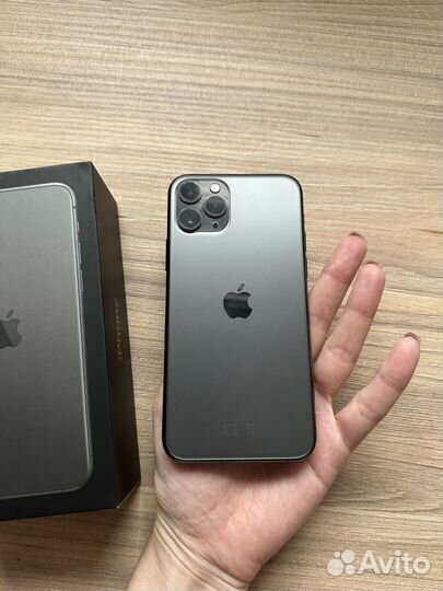 iPhone 11 Pro, 256 ГБ