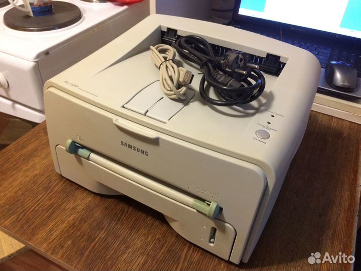 Samsung ML-1520P для студентов дома и малого офиса