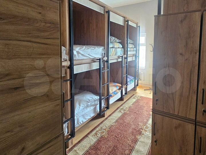 Комната 100 м², 2/2 эт.