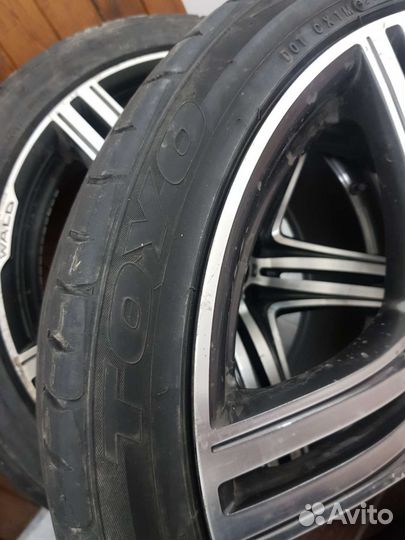 Toyo Proxes T1-R 275/35 R20 и 275/35 R20