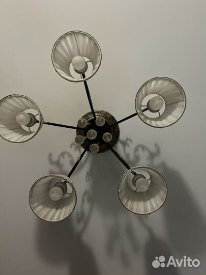 Люстра потолочная
