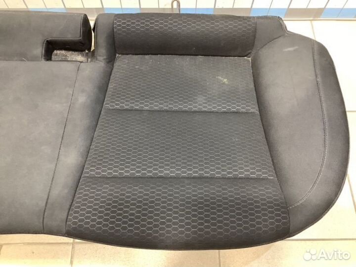 Сиденье салонное заднее Hyundai Elantra AD G4FG