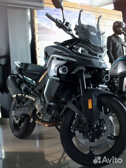 CFmoto 800MT Sport (ABS)