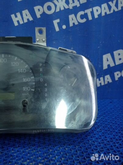 Панель приборов Mitsubishi Colt купе 1999