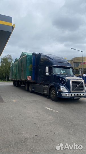 Volvo VNL 670 с полуприцепом, 2003
