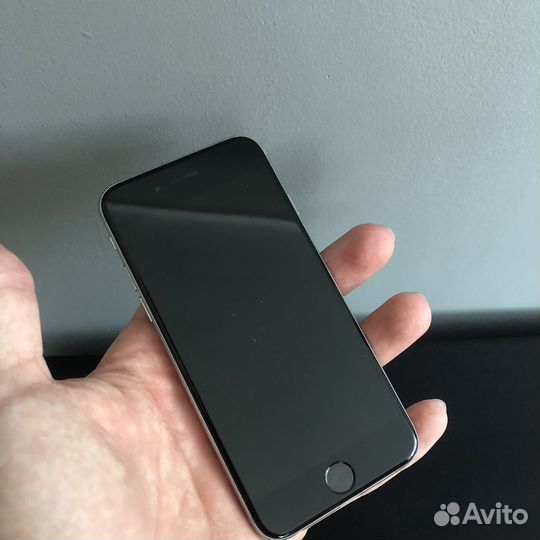 iPhone 6, 32 ГБ