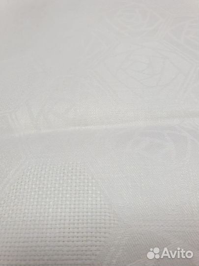 Скатерть белая 150 х 200