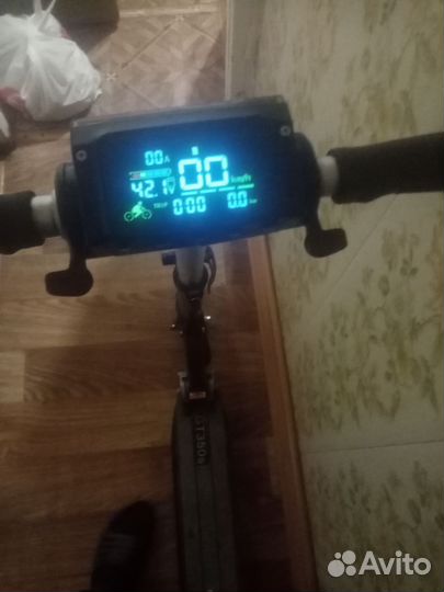 Электросамокат для взрослых GT350s