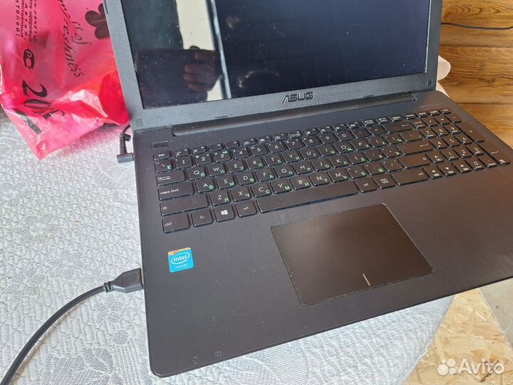 Asus тонкий ssd120 4gb лёгкий 15,6