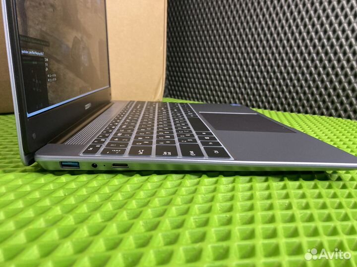 Ноутбук Новый i7