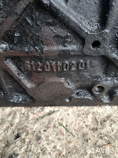 Блок цилиндров Mercedes ом612