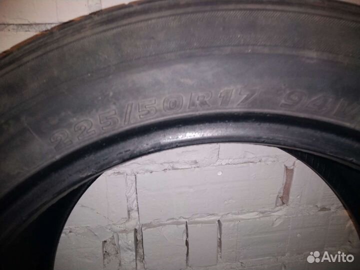 Kumho Solus KH17 225/50 R17 94
