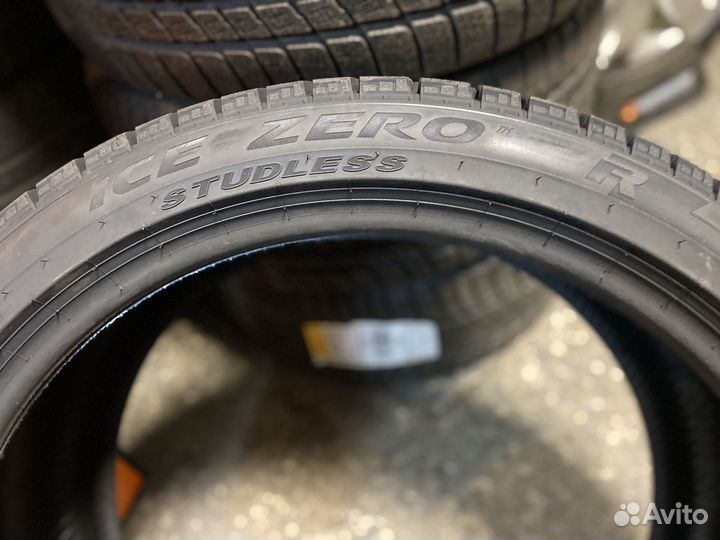 Pirelli WIceFR 265/40 R22