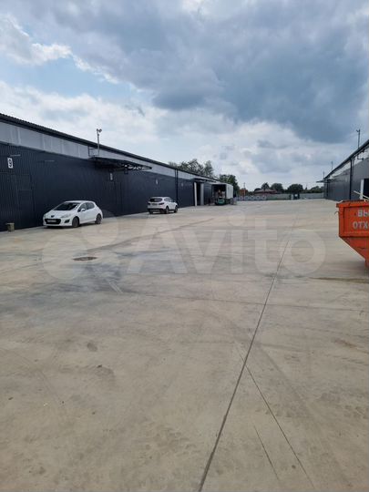 Склад, 2400 м²