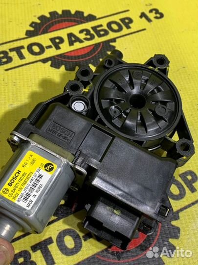 Моторчик стеклоподъемника передний правый Kia Ceed