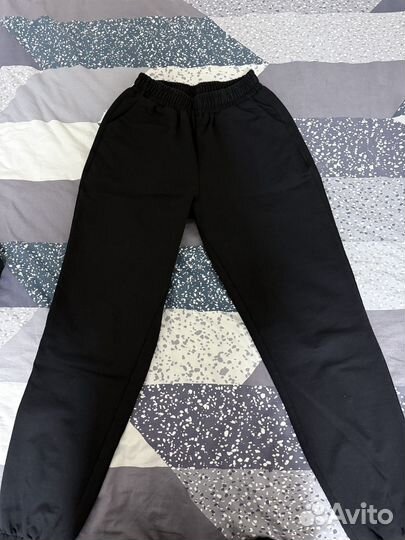 Костюм спортивный женский