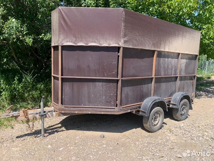 Прицеп коневозка