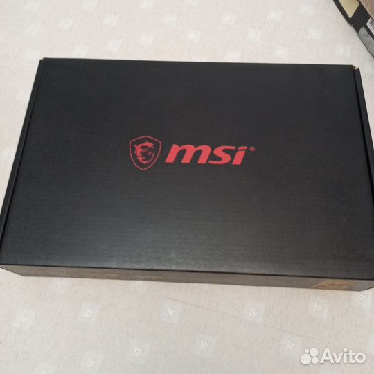 Игровой ноутбук msi 17.3