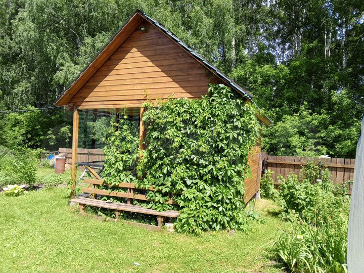 Дача 40 м² на участке 5 сот.