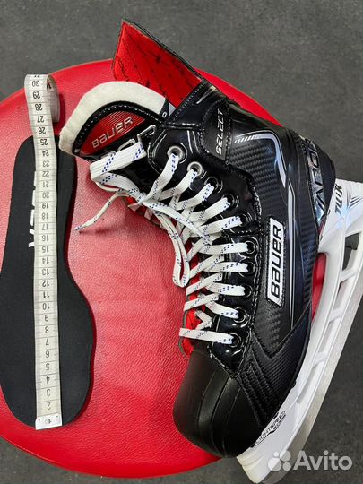 Коньки хоккейные Bauer Select SR-7D