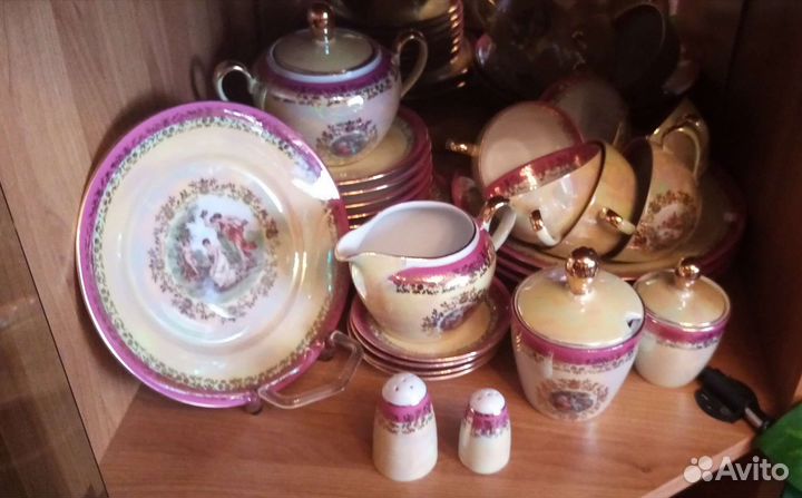 Чайно столовый сервиз на 12 персон