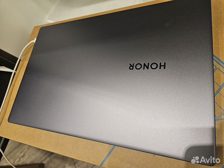 Honor MagicBook 15 BMH-WDQ9HN