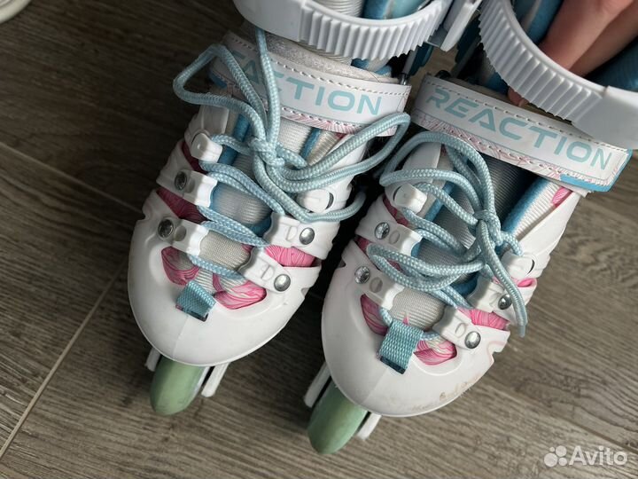 Роликовые коньки с защитой