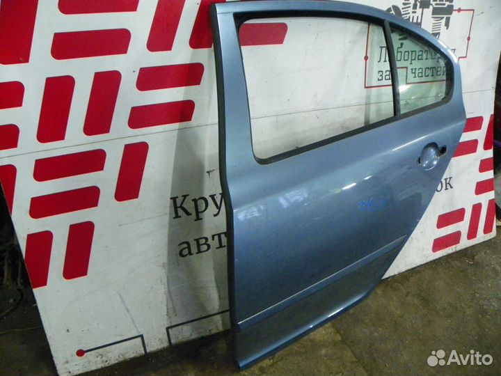 Дверь задняя левая Skoda Octavia