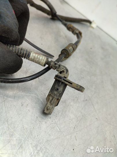 Датчик ABS задний правый Kia Sorento 2 2.4 Л 2011